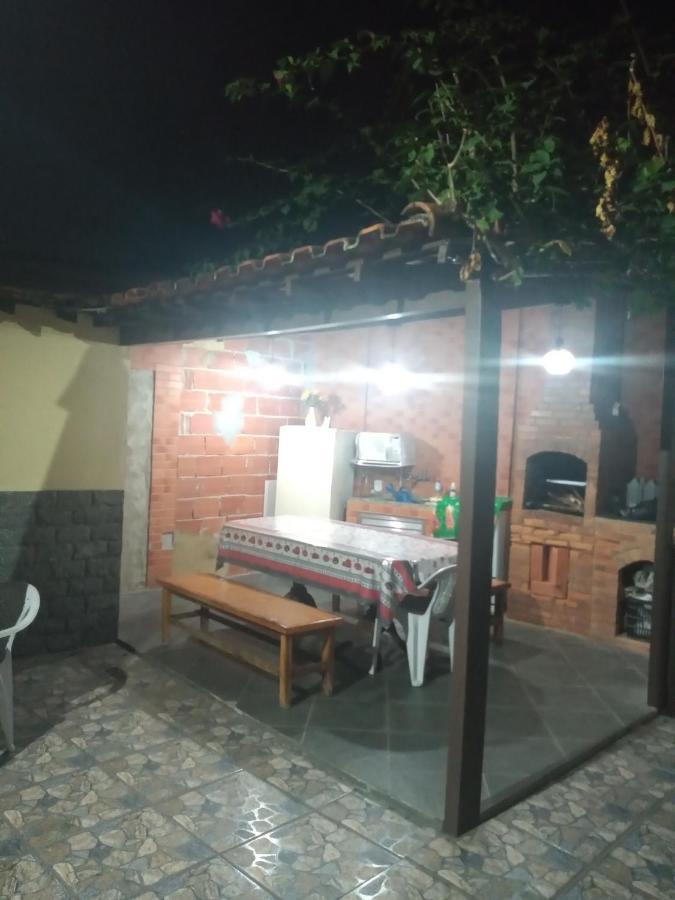 Colonial *